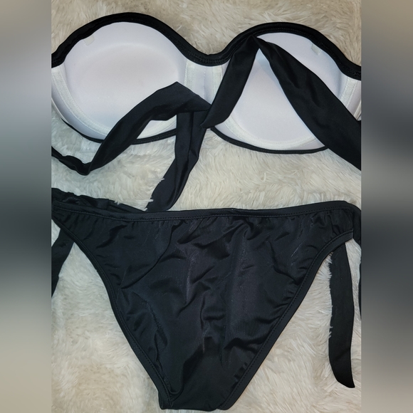 Venus 2 Piece Swimsuit -Top Size 32A -Bottoms Size 2  -Sequin Animal Print- NWOT - Picture 7 of 14